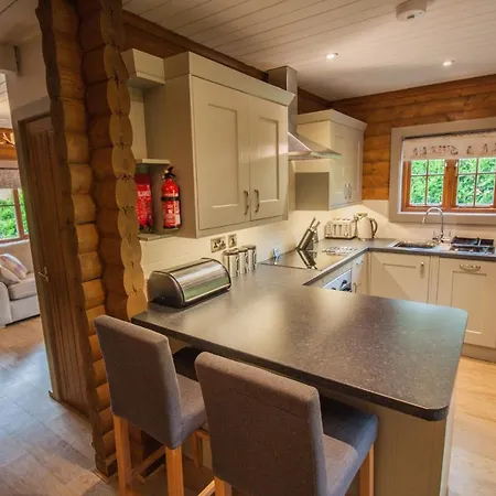Chalet High Oaks Grange - *