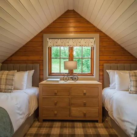 Chalet High Oaks Grange - *