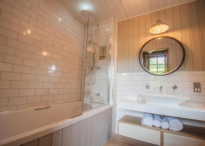 High Oaks Grange - * Pickering